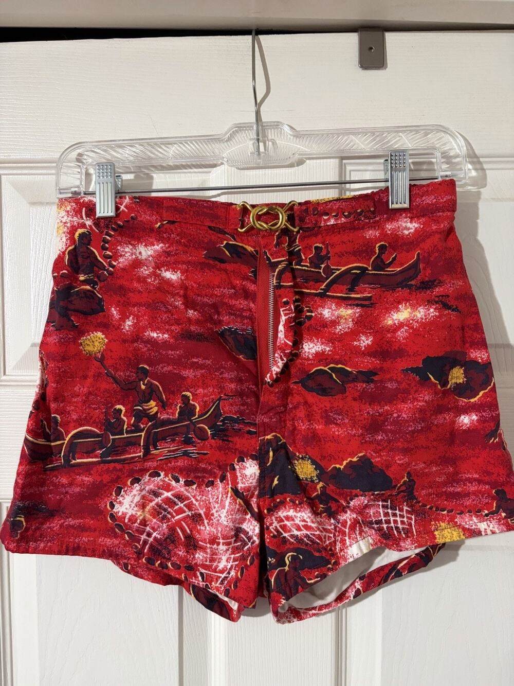 1950’s/60’s Men’s Swim Trunks Red Size 32 Sailing/Boating Scene Gold Clasp